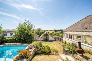 Photo 10- click for photo gallery